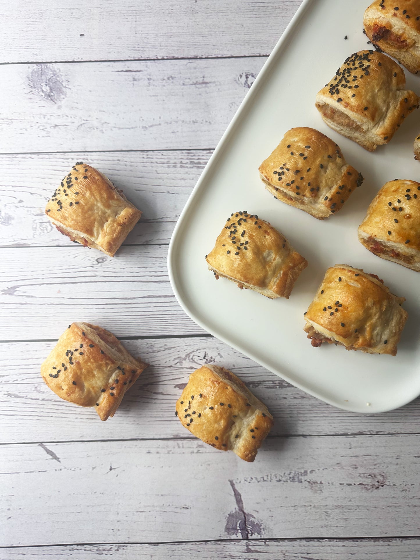 Sausage Roll / Mini Sausage Roll Platters